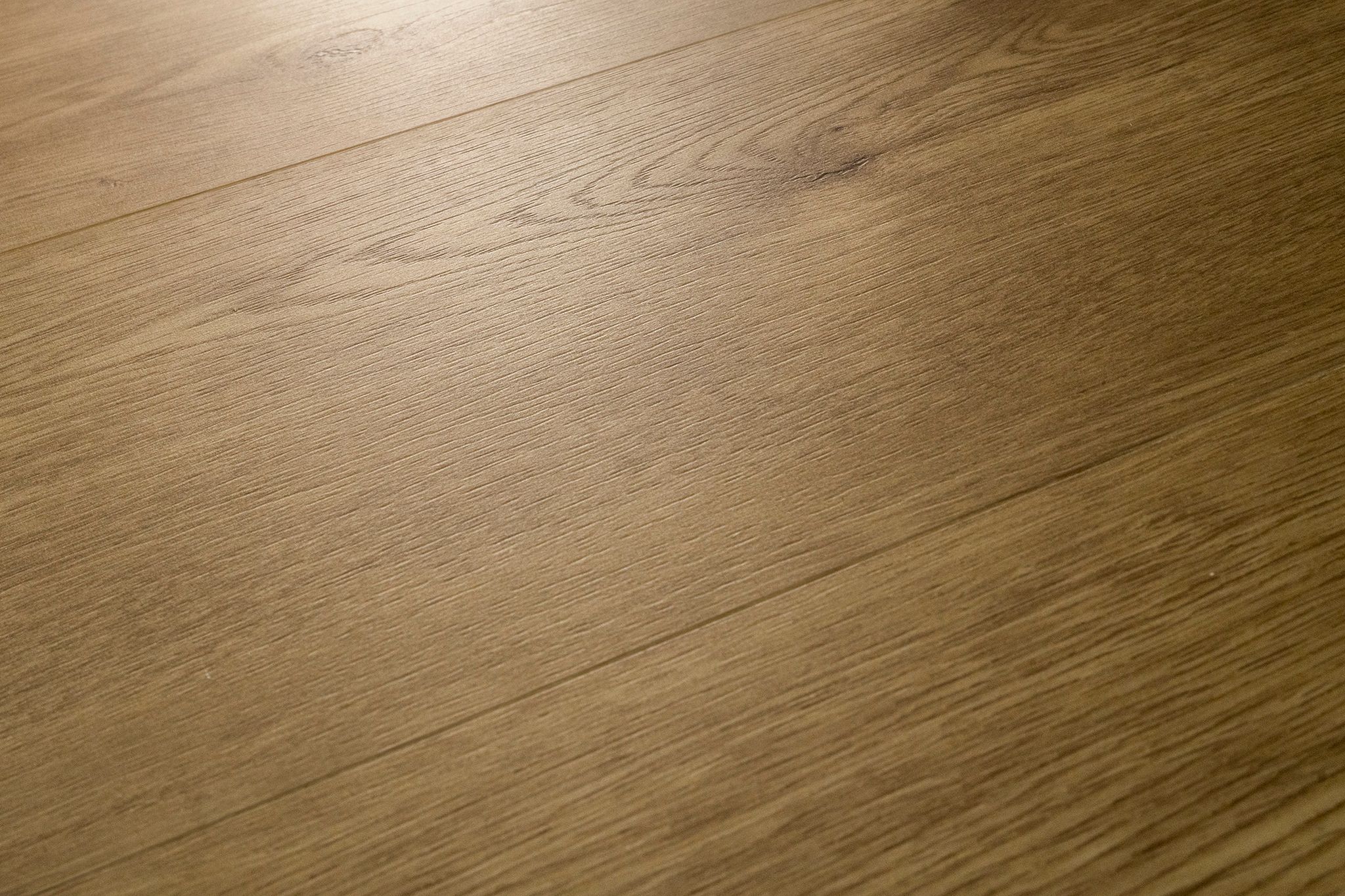 Mistral Walnut 18,3x122 | Newker